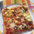 Pizza: Salami-Tomate und Schinken-Paprika mit[...]