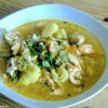 Lachs-Suppe mit Tortellini