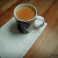 Ingwer-Zimt-Tee mit Kardamom und Honig