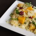 Couscous-Salat mit Mango und Mozzarella