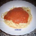 Kochen: Tomatensauce zu Spaghetti