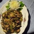 Miesmuscheln an Gemüse-Currysauce