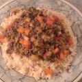 Hackfleisch-Gemüse-Pfanne mit Reis