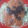 Spaghetti mit Tomaten-Sahne-Mozarella-Soße und[...]