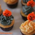 Kürbis- und Apfel-Cupcakes zu Halloween