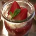 Erdbeer-Rhabarber- Grießdessert