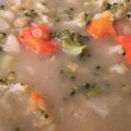 Indische Linsen-Brokkoli-Suppe