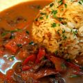 Türkischer Reis mit Rindfleisch und Gemüse