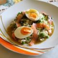 Reis-Salat mit Lachs und Honig-Senf-Soße