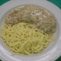 Spaghetti mit Hackfleisch-Käse-Sauce und[...]