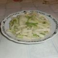 Rettich-Gurken-Raspel-Salat  ~