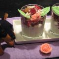 Erdbeer-Knusper-Walnuss-Salat im Glas