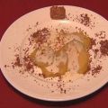Birnen-Carpaccio mit Joghurt-Minze-Creme