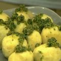 Kartoffelknödel mit Datteln