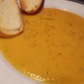 Suppe: Kürbis-Quitten-Cremesuppe