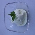 Joghurt-Zitrone-Basilikum-Eis