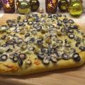 Focaccia  aglio, ricotta e olive