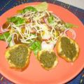 Bunter Salat an Balsamico-Essig mit[...]
