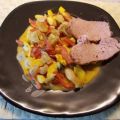Paprika-Zucchini-Bohnen-Salat mit Grillkäse