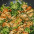 Sesam-Brokkoli-Hühnchen