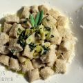 Gnocchi mit Ricotta und Salbei-Knoblauch-Butter[...]