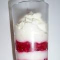 Dessert: Himbeer-Joghurt-Schichtdessert