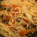 Spaghetti mit Paprika und Speck