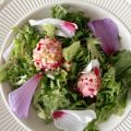 Hibiskus-Salat (Roseneibisch) mit[...]