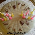 Kuchen Marzipantorte mit Mandelkern und[...]
