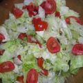 Bunter Salat mit gemischten Kernen
