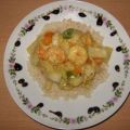 Chinakohl-Curry mit Reis und Riesengarnelen