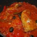 Spanische Hähnchenkeulen mit Paprika und Chorizo