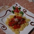 Spaghetti mit Paprika und Oliven