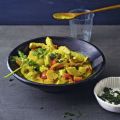 Gemüse-Ananas-Curry mit Putenbruststreifen