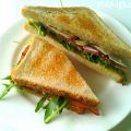 Rezept: Schinken-Sandwich mit Rucola & Parmesan