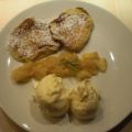 Rosmarin-Pancake mit Calvados-Kompott und[...]