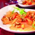 Lachs-Carpaccio mit Papaya-Walnuss-Salsa