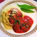 Spaghetti mit Bärlauch-Tomatensoße ...