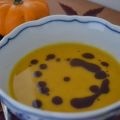 Hallöchen Herbst // Apfel-Kürbis Suppe ein[...]