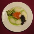 Spargel-Lachs-Lasagne mit Beluga-Linsen und[...]
