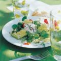 Salat mit Kräuter-Dressing und gebratenem[...]