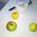 Hefe – Apfel – Blechkuchen mit eingelegten[...]