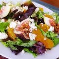 Romana Salat mit frischen Feigen, Orange und[...]