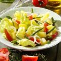 Salat Nicoise mit Kräuterdressing