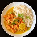 Curry mit Kichererbsen und Süßkartoffeln