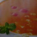 Tomaten-Orangen-Buchstabensuppe