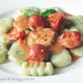 Basilikum Gnocchi mit Tomatensoße