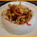 Schweineschnitzel-Eier-Wok mit Reis