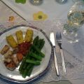Hähnchenbrust mit Portweingemüse, Grünspargel[...]