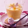 Pfirsiche mit Pistazien-Zabaione